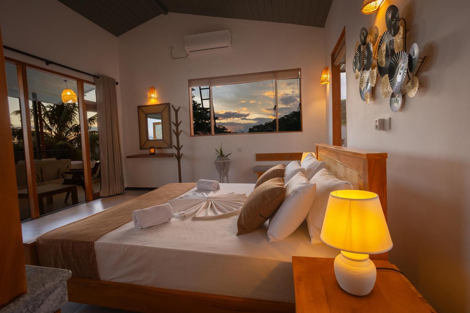 Hotel Bay Watch Unawatuna Buitenkant foto